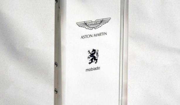 Mobiado Aston Martin Android Phone Is A Sexy, Unrealistic Concept