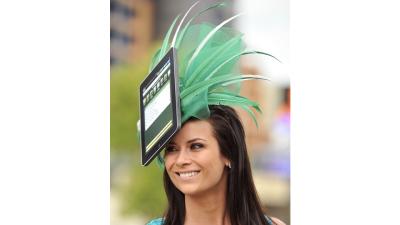 Totes Hot For Summer ’11: Giant Ridiculous iPad Hats!