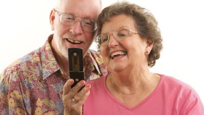 How To Set Up Your Grandparent’s Phone Without Freaking Them Out