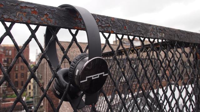 Sol Republic Tracks Headphones Review: Are $US100 Headphones Allowed To Sound This Good?