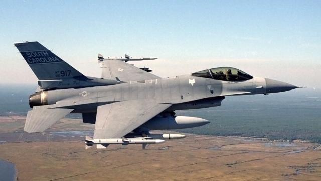 F-16 Gets Upgraded To Play Nice With Modern Fighters