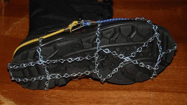 DIY Ice Chains For Your Boots Will Save Your Ass With Traction