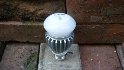Samsung LED Lamp Review: This Light Bulb Lasts A Generation
