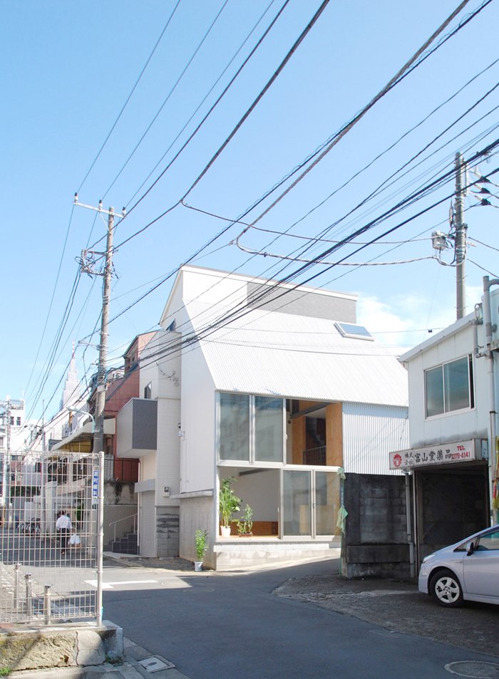 10 Japanese Kyosho Jutaku (Micro Homes) That Redefine Living Small