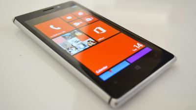 Nokia Lumia 925 Hands-On: This Is The Windows Phone You’ll Want