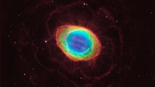 It Sure Looks Beautiful Inside The Ring Nebula