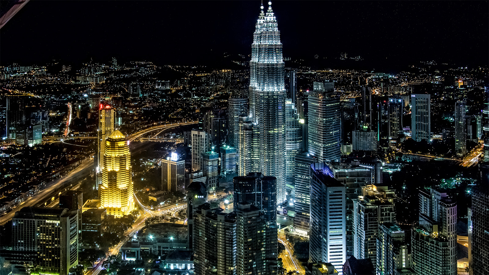 22 Breathtaking Views From The World’s Tallest Buildings