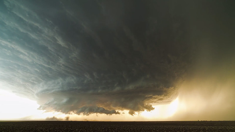 Check Out This Otherworldly Footage Of A Storm Supercell Forming