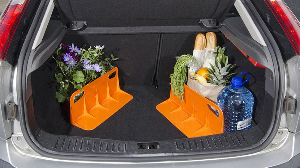 Clever Trunk Dividers Stop Your Groceries From Taking A Wild Ride