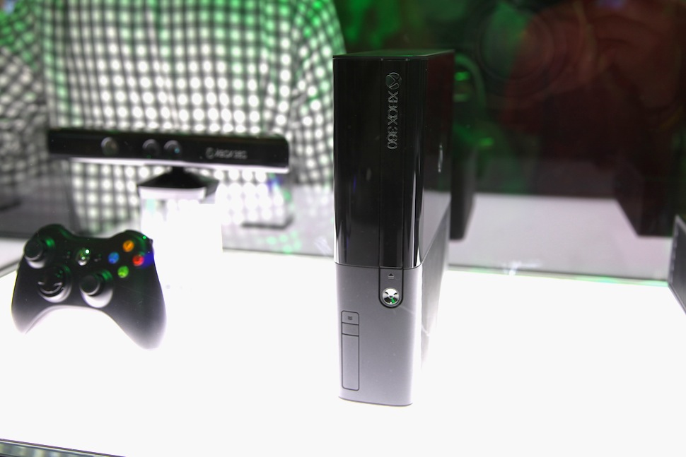 Hey Look It’s The New Old Xbox 360 Next To The New Xbox One