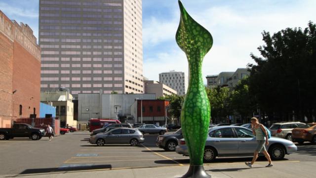 Portland’s New Streetlights Are Psychedelic Carnivorous Plants
