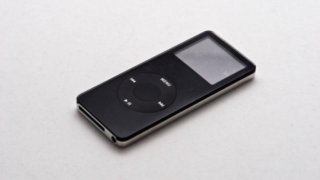Does Anybody Still Buy MP3 Players?
