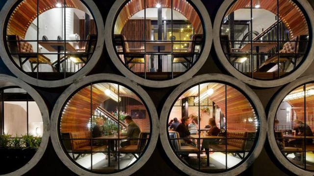 Aussie Architects Reinvent Melbourne Bar Booths