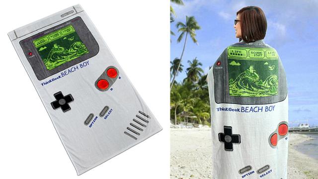 A Beach Towel Game Boy That Never Runs Out Of Batteries