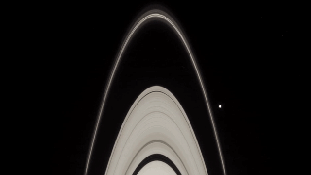 Thousands Of Images Of Saturn Make For One Amazing Stop-Motion Film