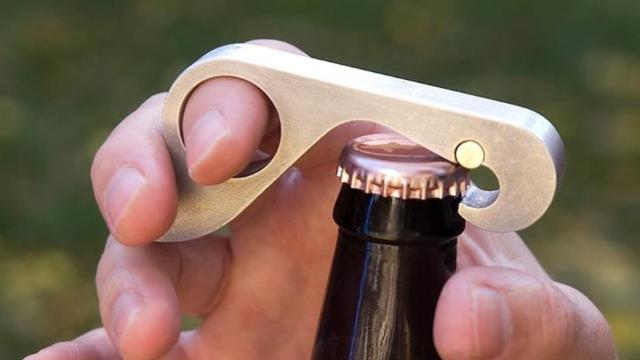 This One-Handed Bottle Opener Sure Is Handy