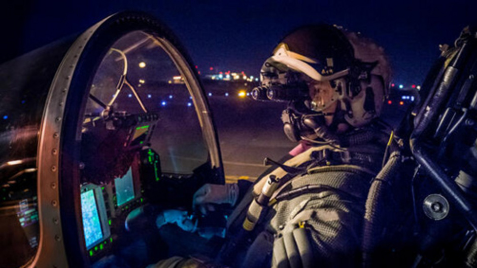 Monster Machines: This Helmet Gives Eurofighters X-Ray Vision