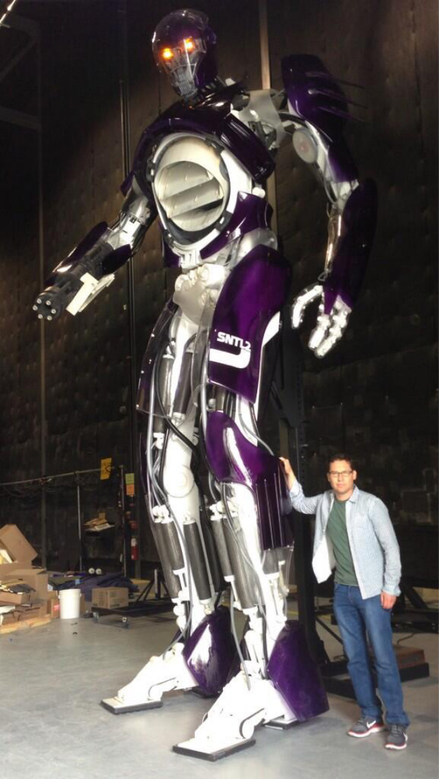 First Full View Of  The New X-Men Sentinel: Holy Crap They Nailed It