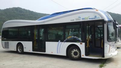 These Incredible New Buses Are Charged Wirelessly By The Road Itself