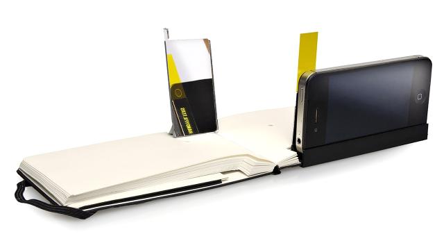 A Tiny iPhone Photography Studio Built Into A Moleskine Notebook