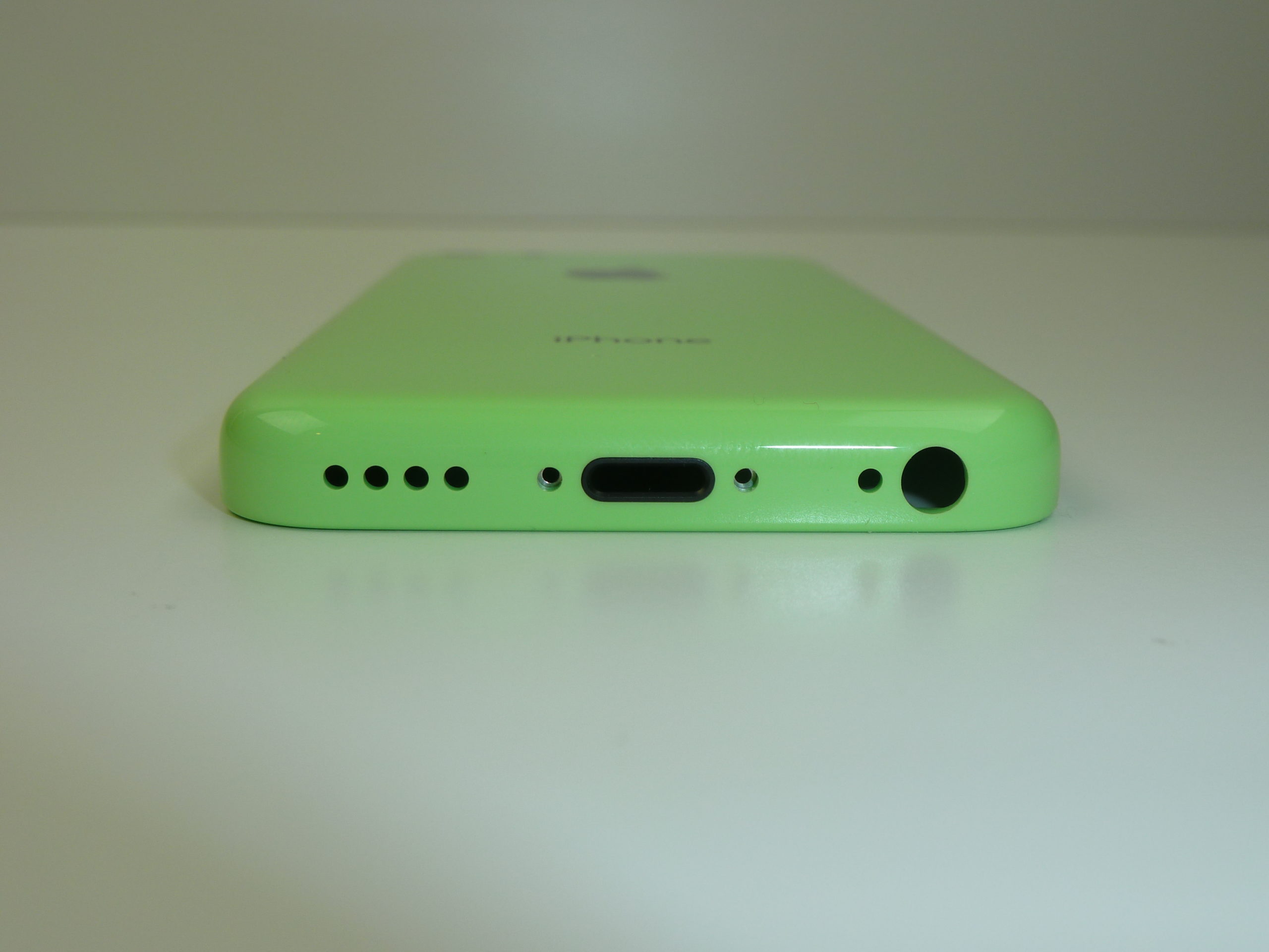 This Could Be Our First Look At A Colourful Budget iPhone