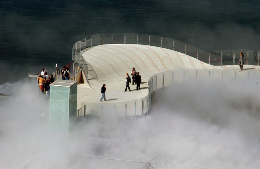 8 Ethereal Weather Installations That Recreate Fog, Snow And Storms
