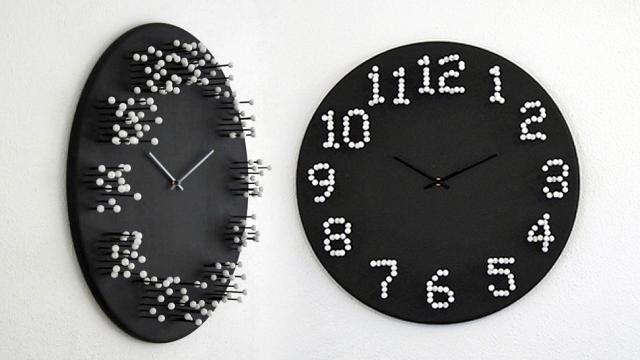 A Clock That Conceals The Time Until You Find Its Sweet Spot