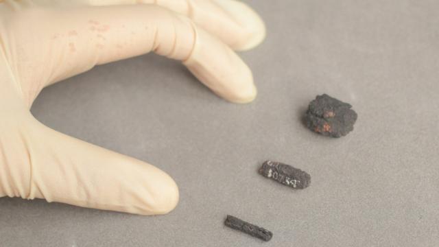 Archaeologists Realise 5000-Year-Old Egyptian Beads Are From Space