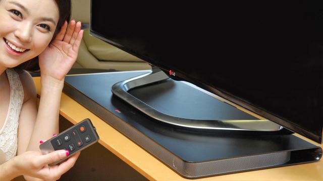 Installing LG’s Sound Plate Speaker Is Easy, If Your TV Isn’t Too Heavy