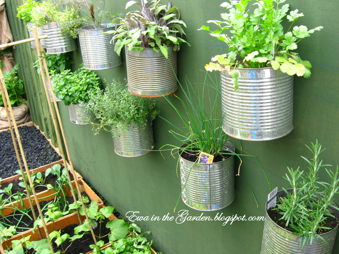 Pack Your Entire Balcony With Garden