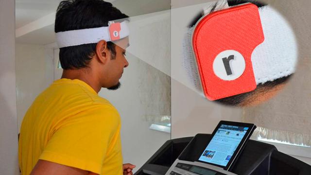 Clip-On Motion Sensor Lets You Read While Running