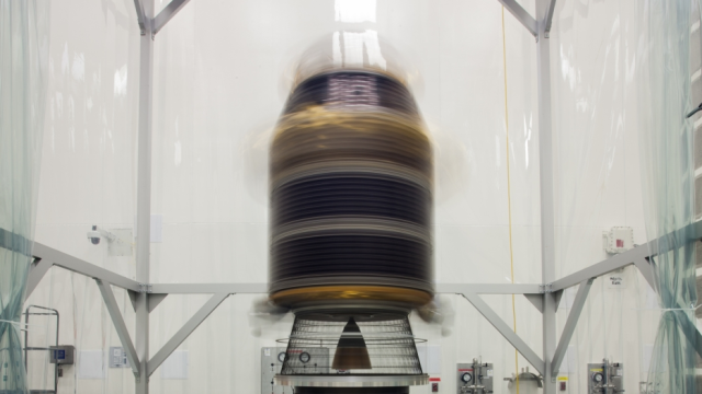 You Wouldn’t Want To Be Inside This NASA Spin Test