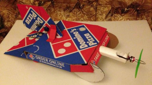 This Remote Control Pizza Box Plane Practically Delivers Itself