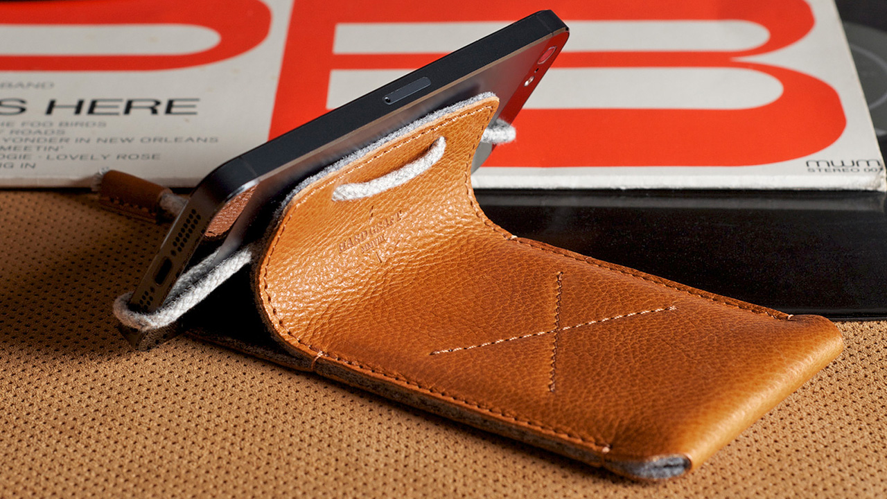 A Leather iPhone Sleeve That Does More Than Just Look Good
