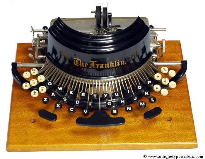 13 Of The World’s Oldest (And Most Beautiful) Typewriters