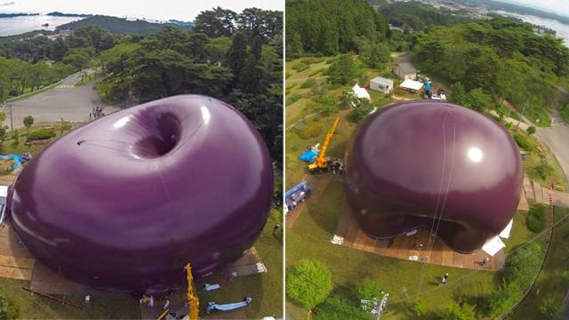 An Inflatable Concert Hall Inspired By… Giant Plums?