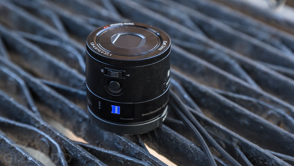 Sony DSC-QX100 Review: Glorious Photos, Painful Package