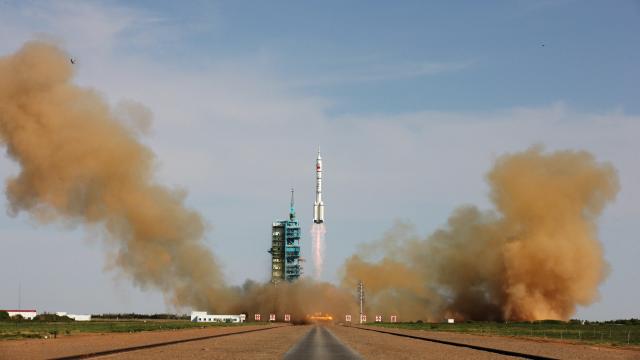 Why Is China Testing Satellite-Hijacking Space Weapons?