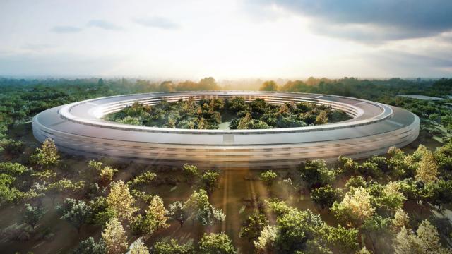 New Model Photos Show Off Apple’s Awesome Spaceship-Like Campus