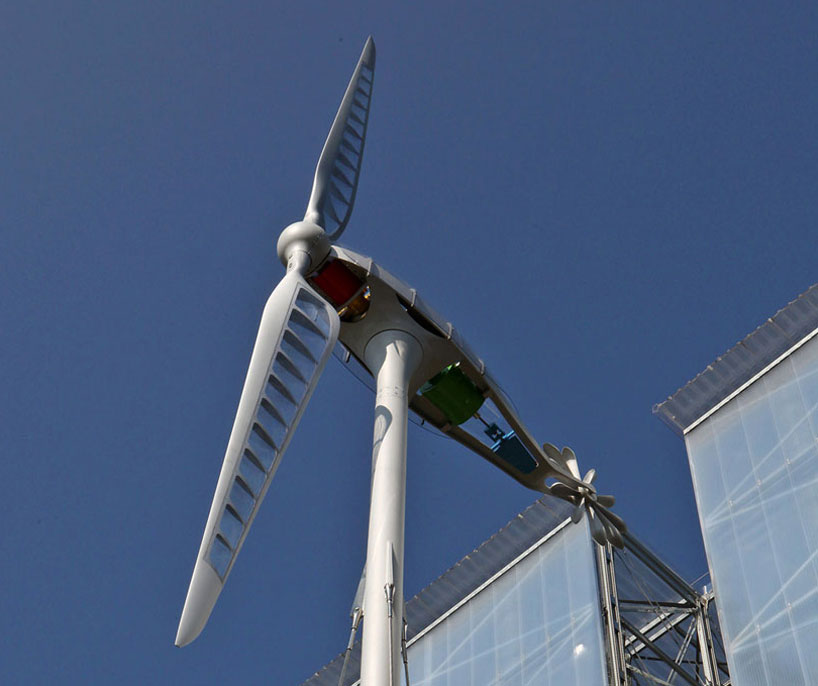 A Dragonfly-Inspired Wind Turbine That’s Designed For Your Backyard