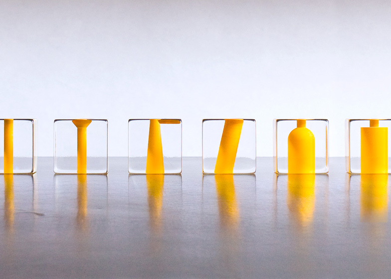 This Negative Space Chess Set Is Beautifully Simplistic