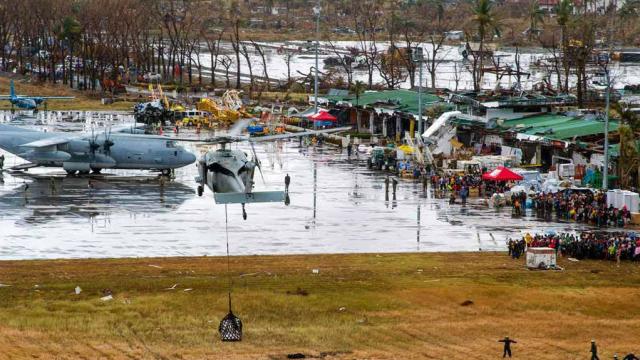 Monster Machines: US Sends Aid Armada To Typhoon-Ravaged Philippines