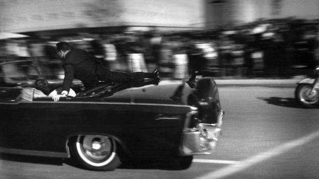 Reason For Conspiracy? 5 Mysterious Details From JFK’s Autopsy