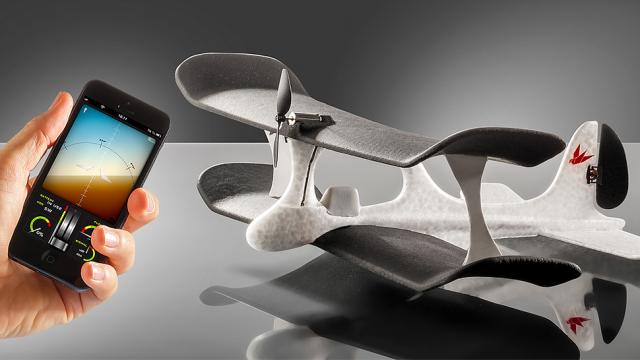An iPhone-Piloted RC Plane That Does Most Of The Flying For You