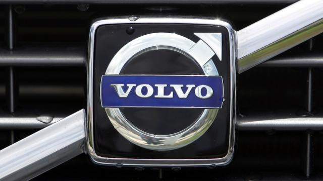 Volvo Plans To Put Self-Driving Cars On City Streets By 2017