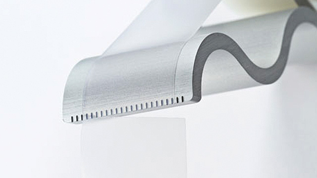A Notchless Dispenser That Cuts Tape With A Perfectly Straight Edge