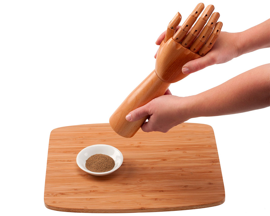 Posable Hand Grinders Turn Seasoning A Dish Into Art