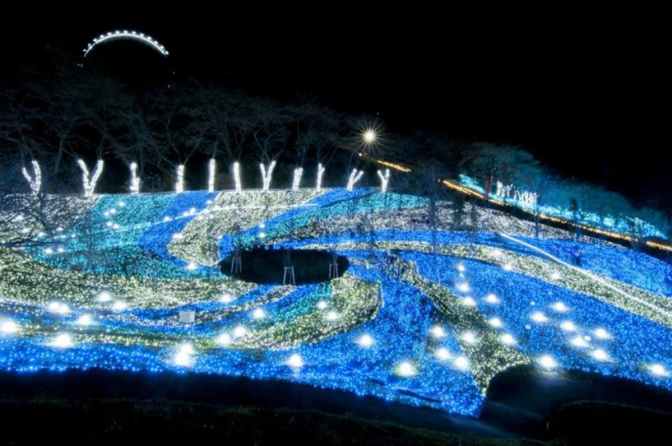 Japanese Christmas Light Displays Are Simultaneously Absurd And Calming