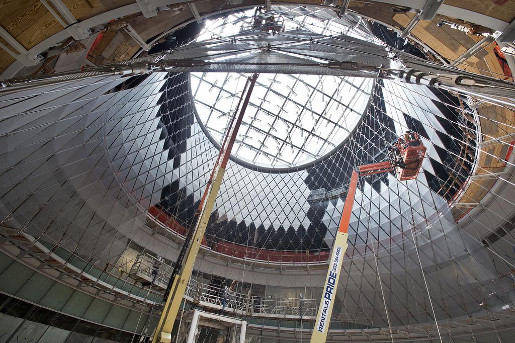 Watch The MTA Assemble A Prismatic Tunnel To The Sky