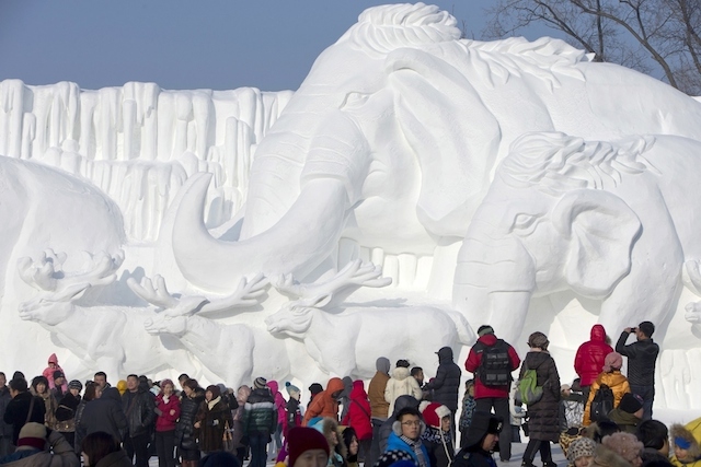 China’s Winter Wonderland Is Filled With Incredible Ice Sculptures